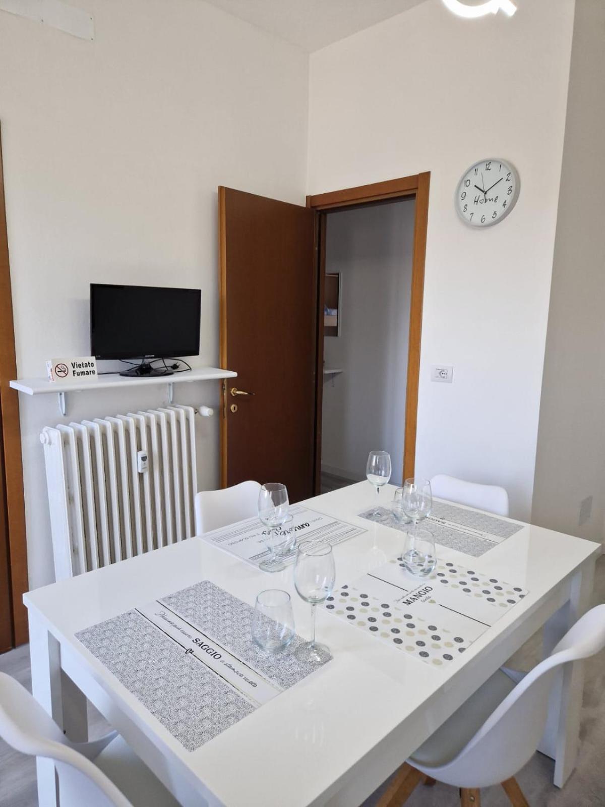 Residenza Luigio Appartement Verbania Buitenkant foto